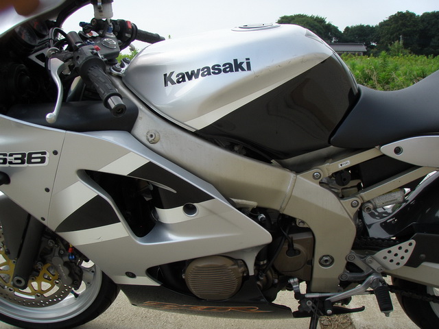 Купить мотоцикл Kawasaki ZX-6R 2002 фото 16